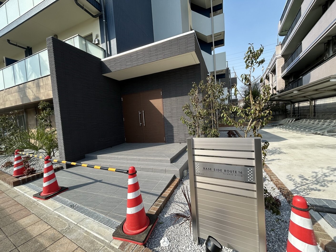 BASE SIDE ROUTE16の物件内観写真