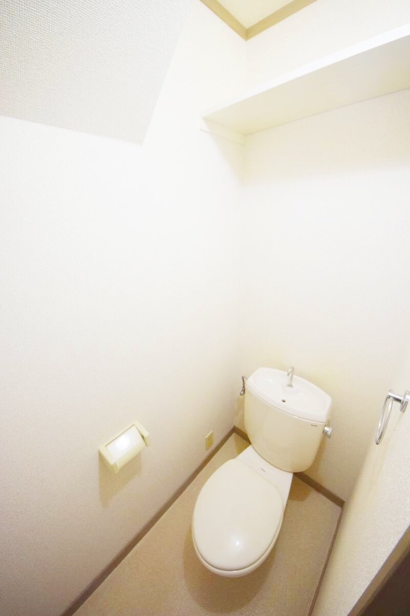 ブリージングタウン百草園の物件内観写真