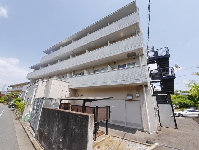 ジュネス桜ヶ丘の物件内観写真