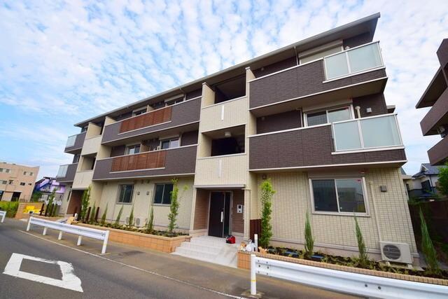 ＹＡＭＡＺＡＫＩコーポラスの物件外観写真