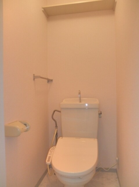 アイアンフラッツの物件内観写真