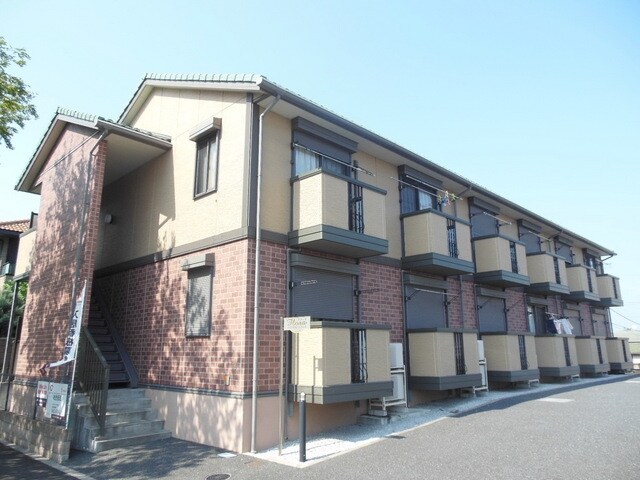 フローラの物件外観写真