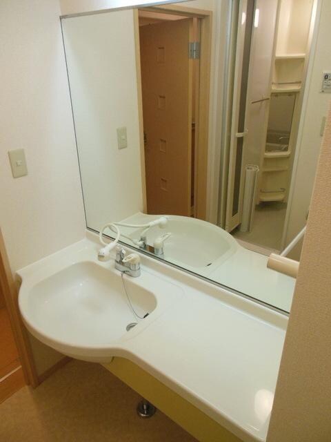 フローラの物件内観写真