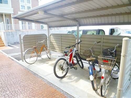 フラン・フィオーレＢの物件内観写真