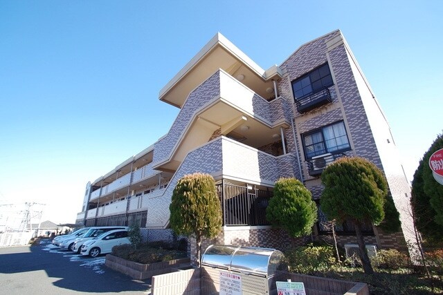 パイン・ヒルズ参番館の物件内観写真