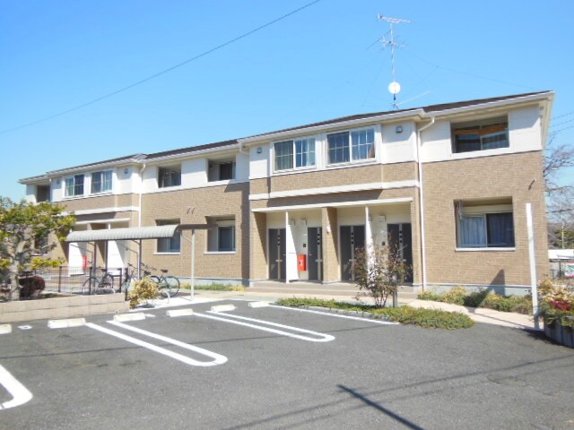 モデルナの物件外観写真