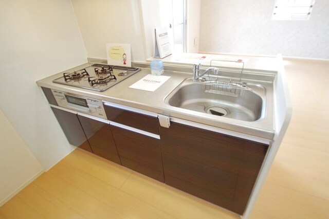 ラ・テールドゥ　の物件内観写真