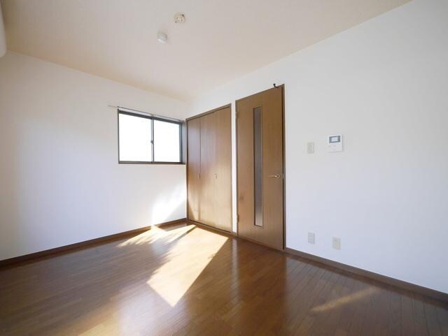 アドニスイーストの物件内観写真