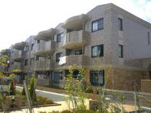 パインヒルズ参番館の物件内観写真