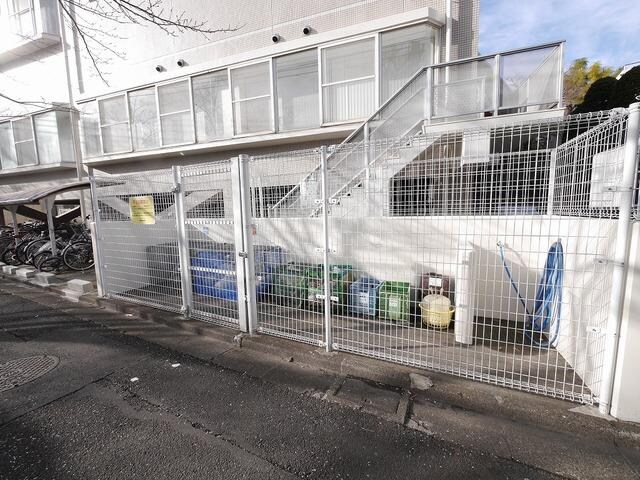 コージィーコートの物件内観写真