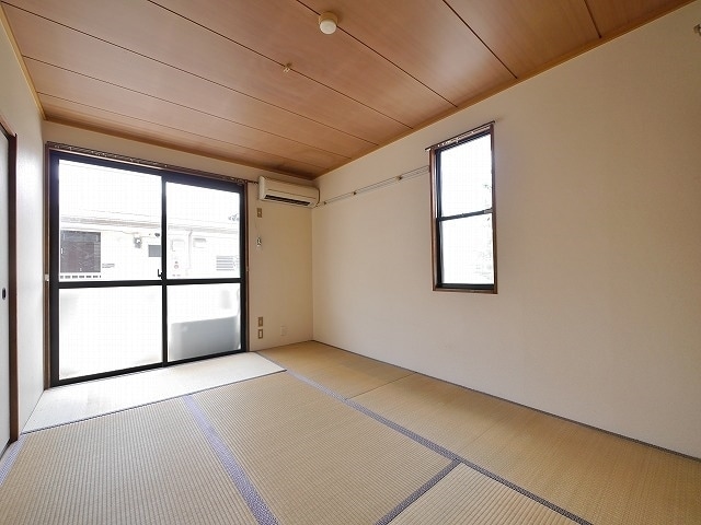 イミグランドIIの物件内観写真