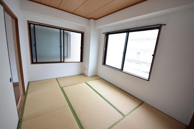 サクセス八日町の物件内観写真