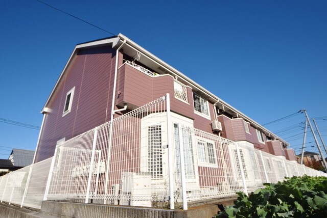 シャン・ド・フルールの物件外観写真