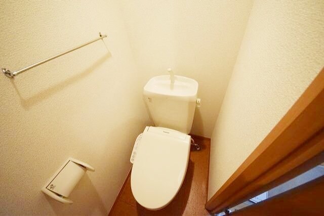 アムールシャンテ是政の物件内観写真