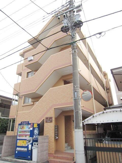 プレジールの物件外観写真