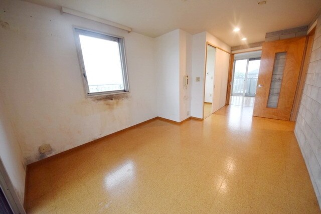 エルムコートの物件内観写真