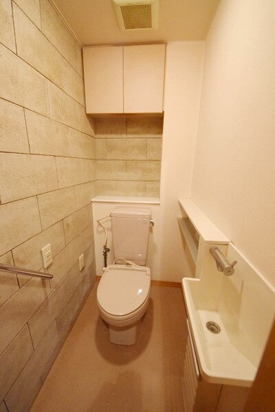 エルムコートの物件内観写真