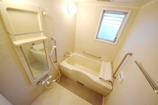 エルムコートの物件内観写真