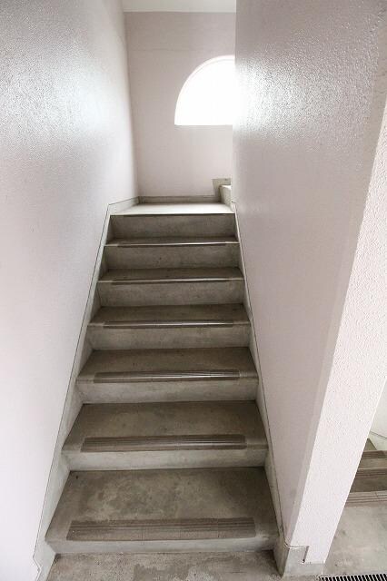 エーリフローレンスＢの物件内観写真