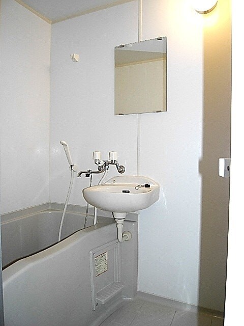 ハウス豊栄の物件内観写真