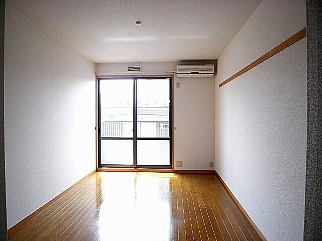 ハウス豊栄の物件内観写真