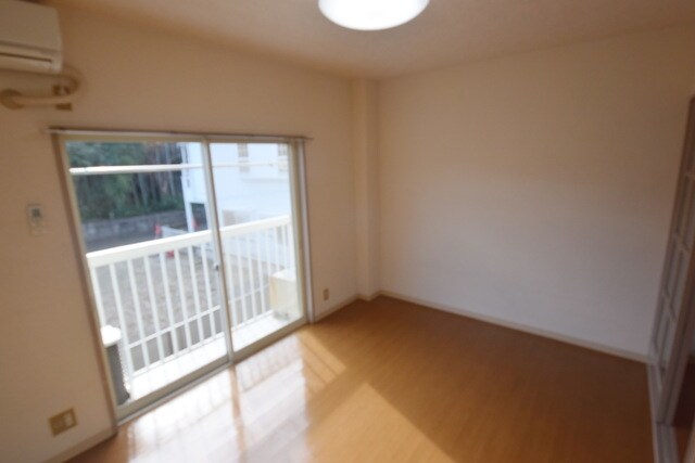 リベール多摩の物件内観写真