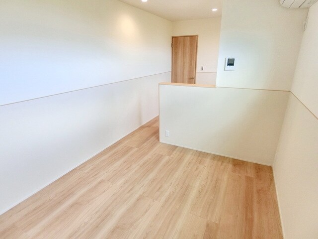 ウエストコート日野の物件内観写真