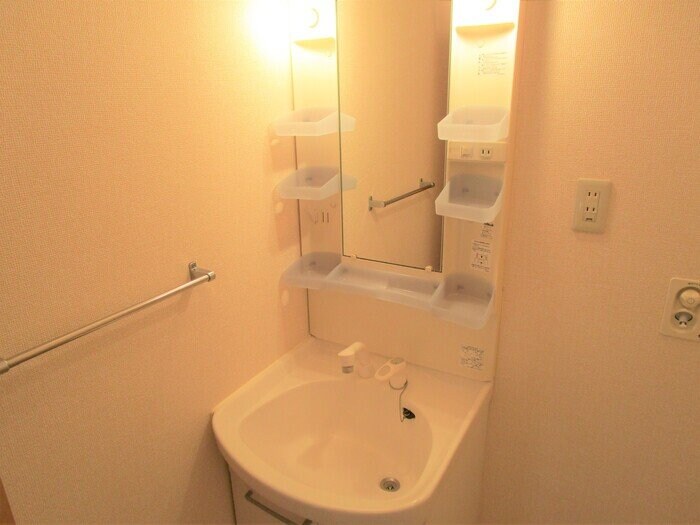 ラヴィアンローズの物件内観写真