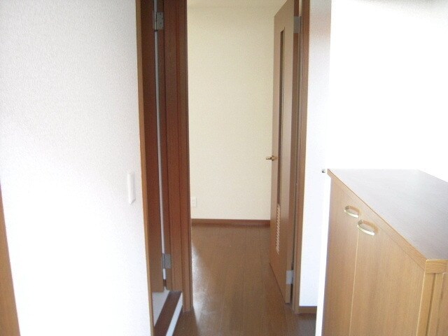 ファミール河内　　の物件内観写真