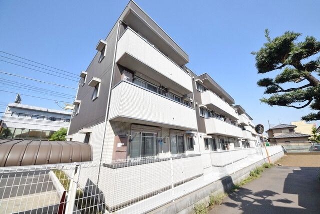 Ｅlysion westの物件外観写真