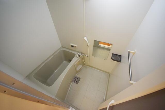 アムールシャンテ是政の物件内観写真