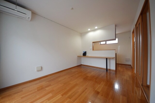 パラディ成城の物件内観写真