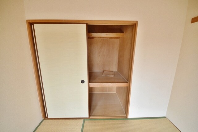 ファインコート西つつじヶ丘の物件内観写真