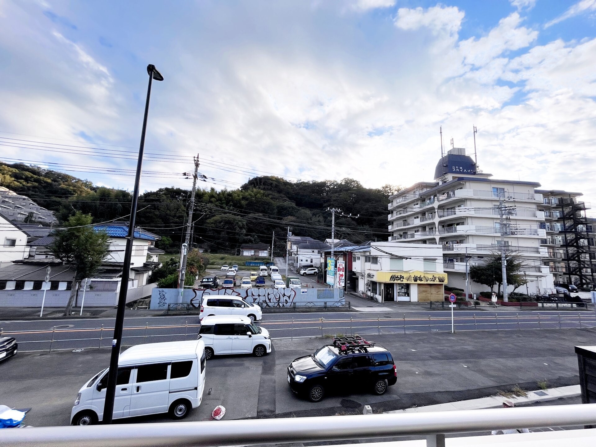 サンライズ百草園C棟の物件内観写真