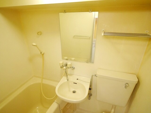 Ｌｉｆｅ　ｉｎ聖蹟の物件内観写真