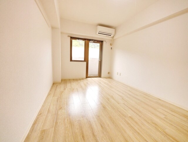 Ｌｉｆｅ　ｉｎ聖蹟の物件内観写真