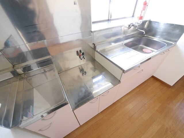 第２サンハイツ成田の物件内観写真