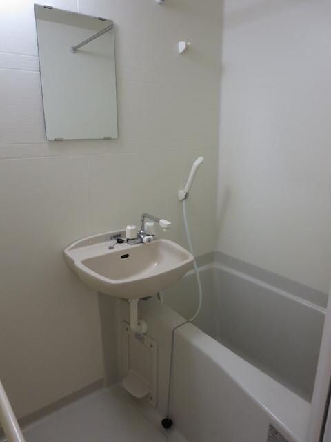 レオパレスプランドール稲城の物件内観写真