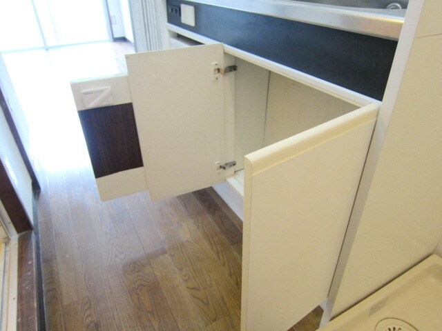 グリーンハイム是政の物件内観写真