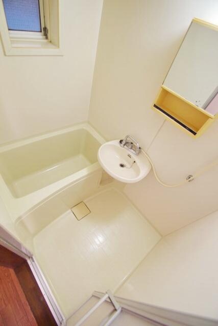 アイビーコートの物件内観写真