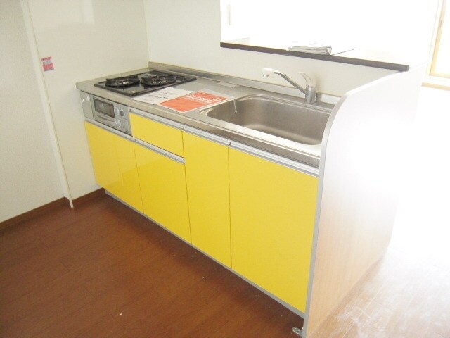 ファミール河内　　の物件内観写真