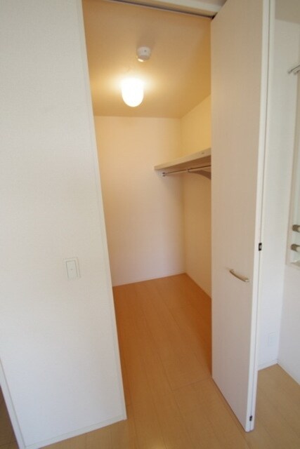 ラ・テールドゥ　の物件内観写真