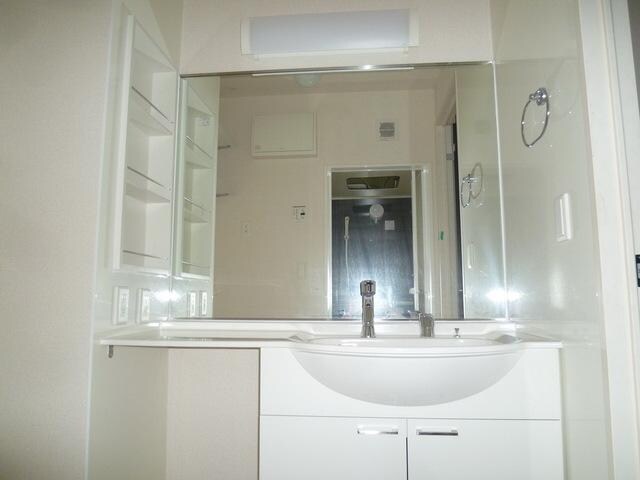 ソレアードＡの物件内観写真