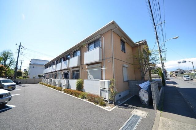 テオス国立の物件外観写真