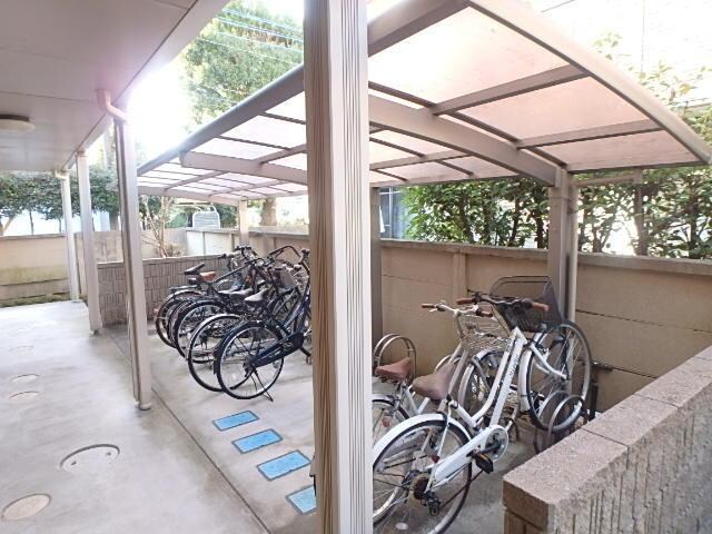 テオス国立の物件内観写真