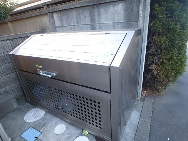 テオス国立の物件内観写真