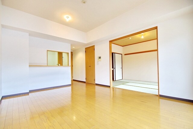 ファインクレスト若葉台の物件内観写真