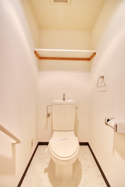 ファインクレスト若葉台の物件内観写真