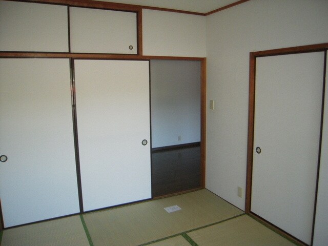 グランドール調布の物件内観写真