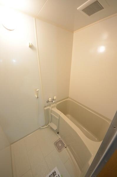 ドルフ国立の物件内観写真